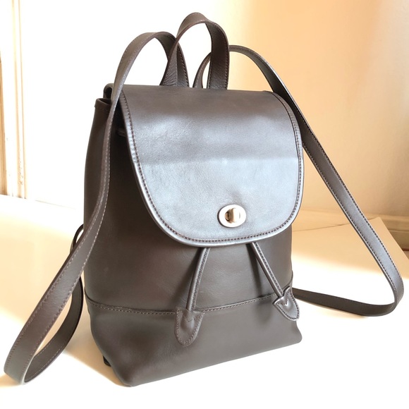 Handbags - REAL LEATHER BACKPACK❤️